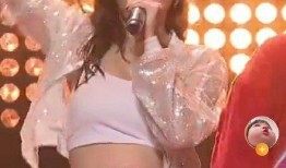 周扬青暂停爆料视频